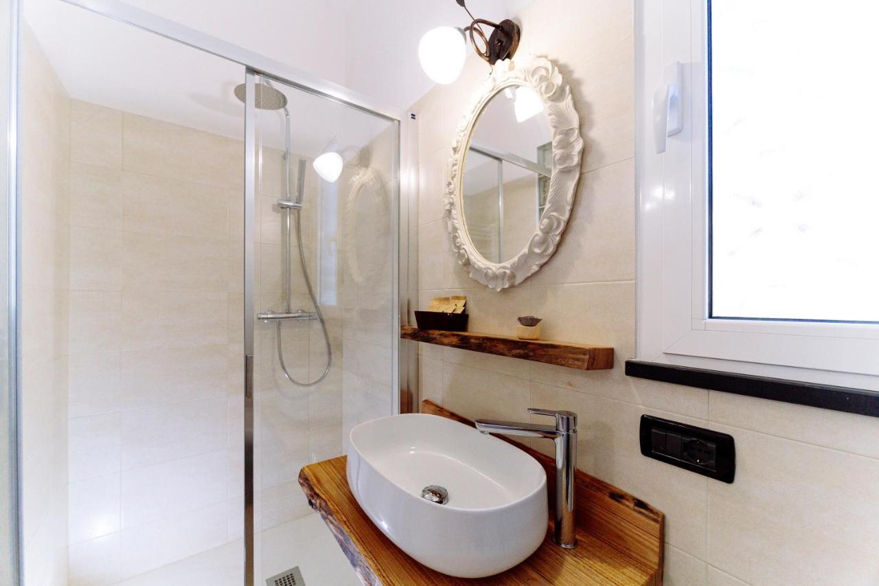 Come Nelle Favole The Classic B&B Toirano Esterno foto