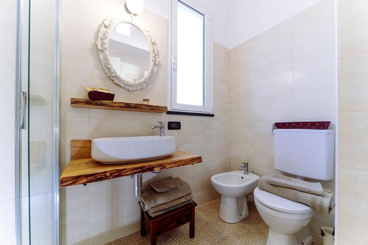 Come Nelle Favole The Classic B&B Toirano Esterno foto
