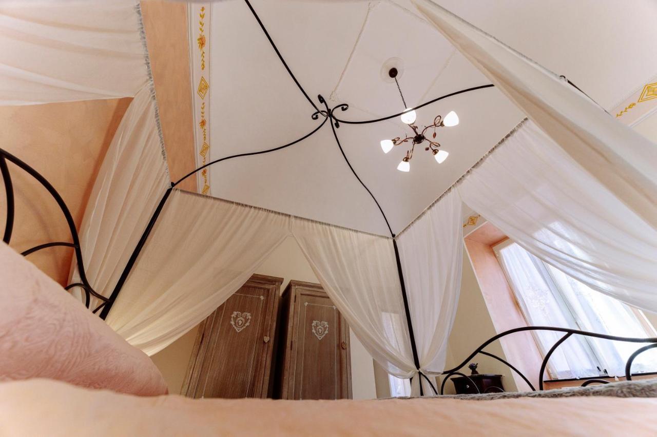 Come Nelle Favole The Classic B&B Toirano Esterno foto