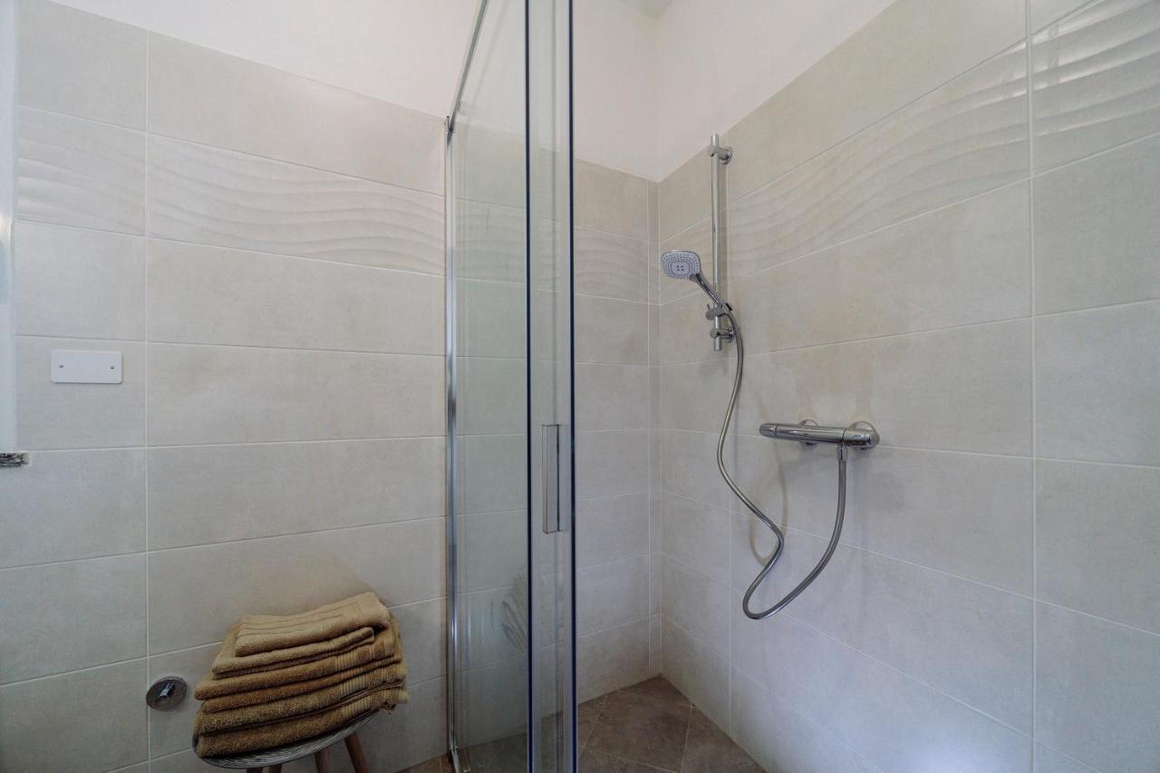 Come Nelle Favole The Classic B&B Toirano Esterno foto