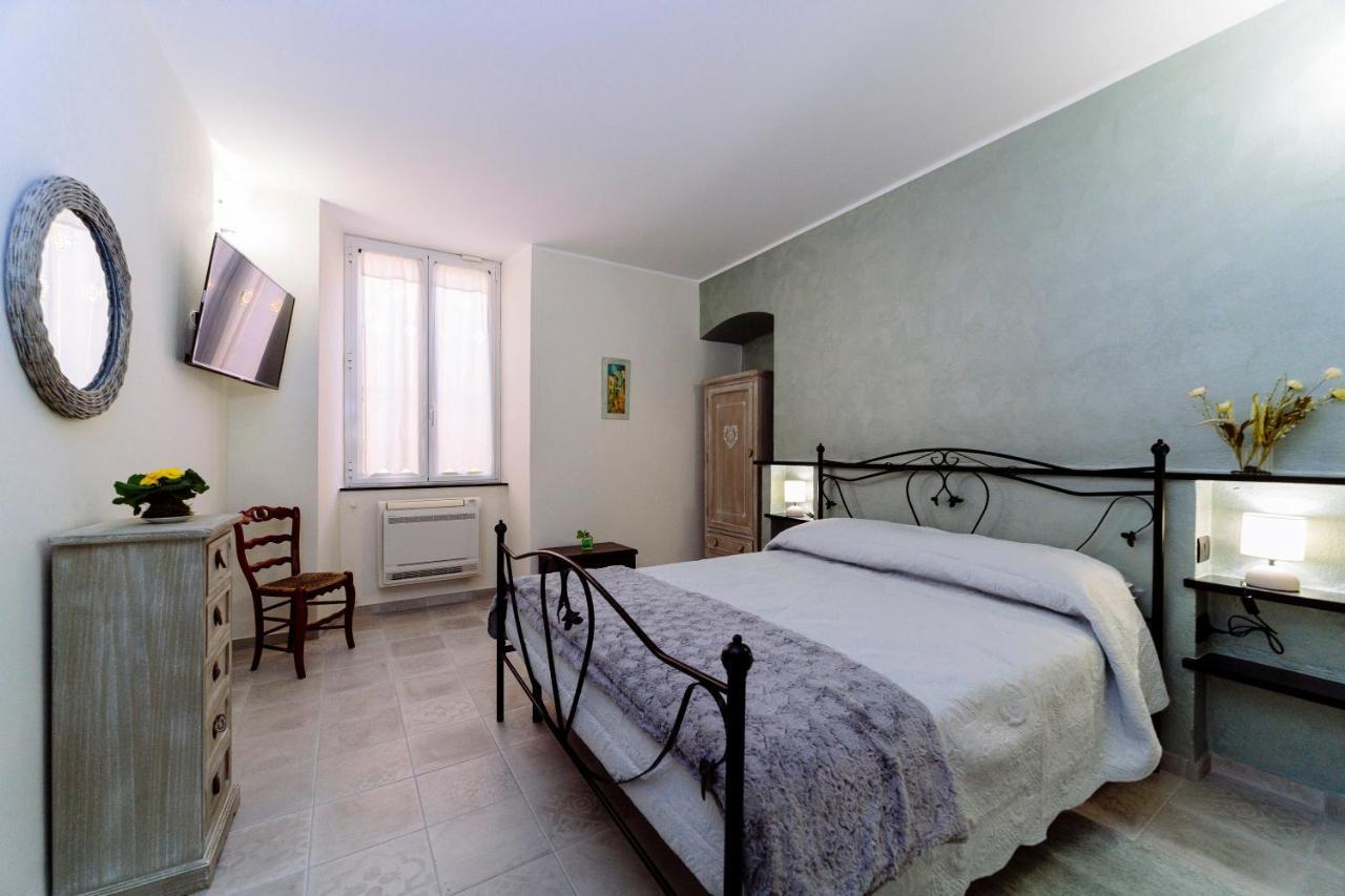 Come Nelle Favole The Classic B&B Toirano Esterno foto